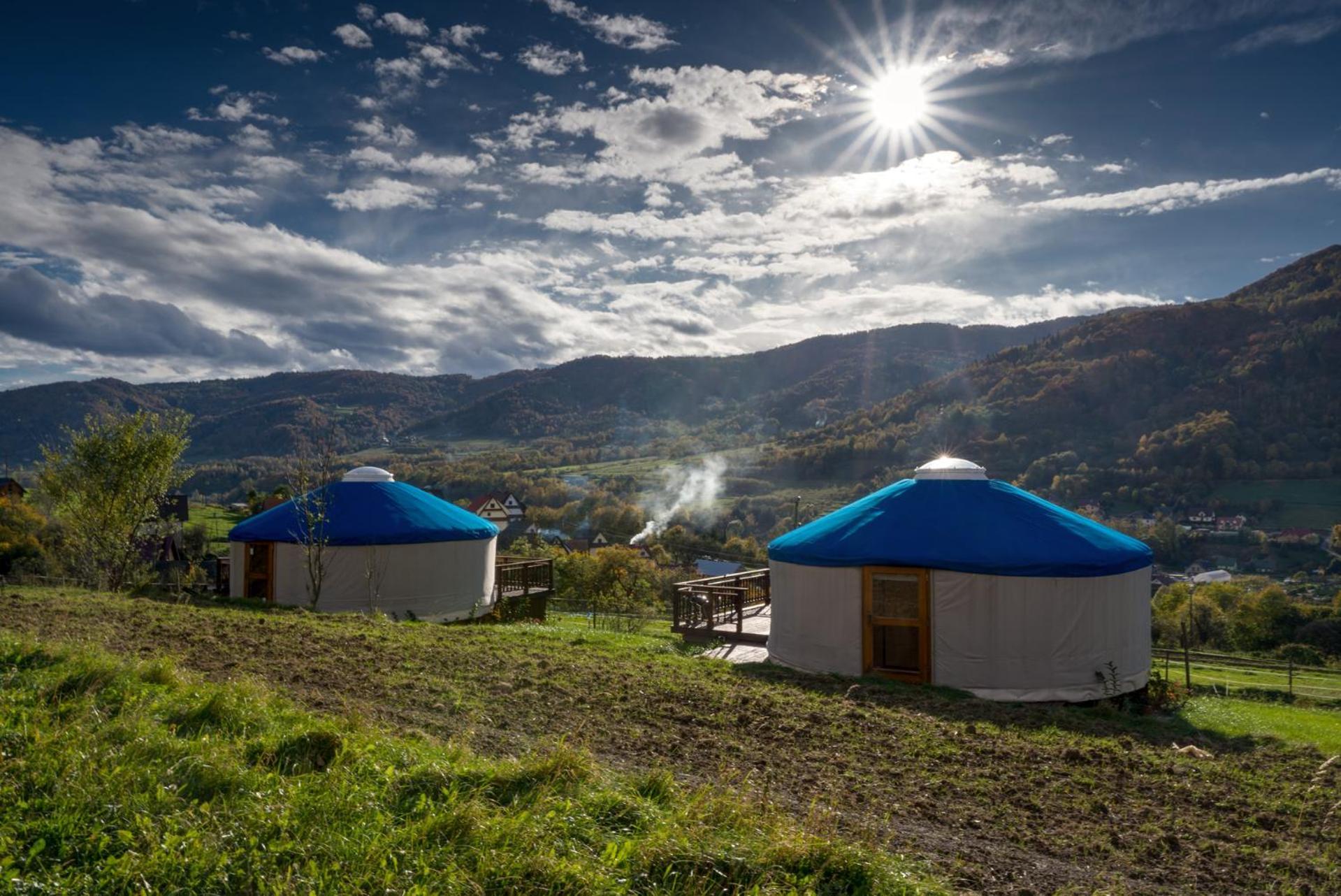 Tylmanowa Gorski Glamping - Caloroczne Jurty Z Widokiem מראה חיצוני תמונה