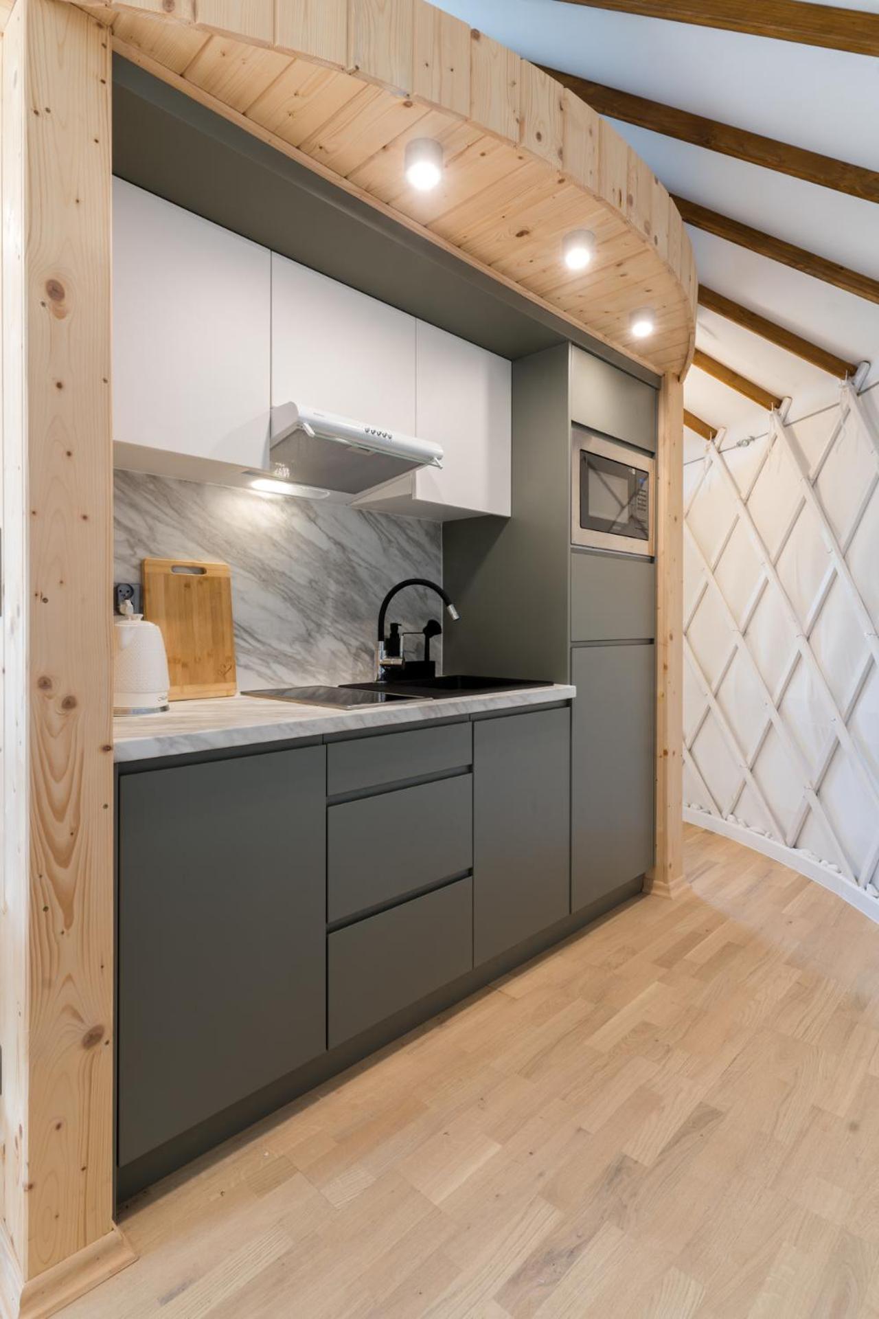 Tylmanowa Gorski Glamping - Caloroczne Jurty Z Widokiem מראה חיצוני תמונה