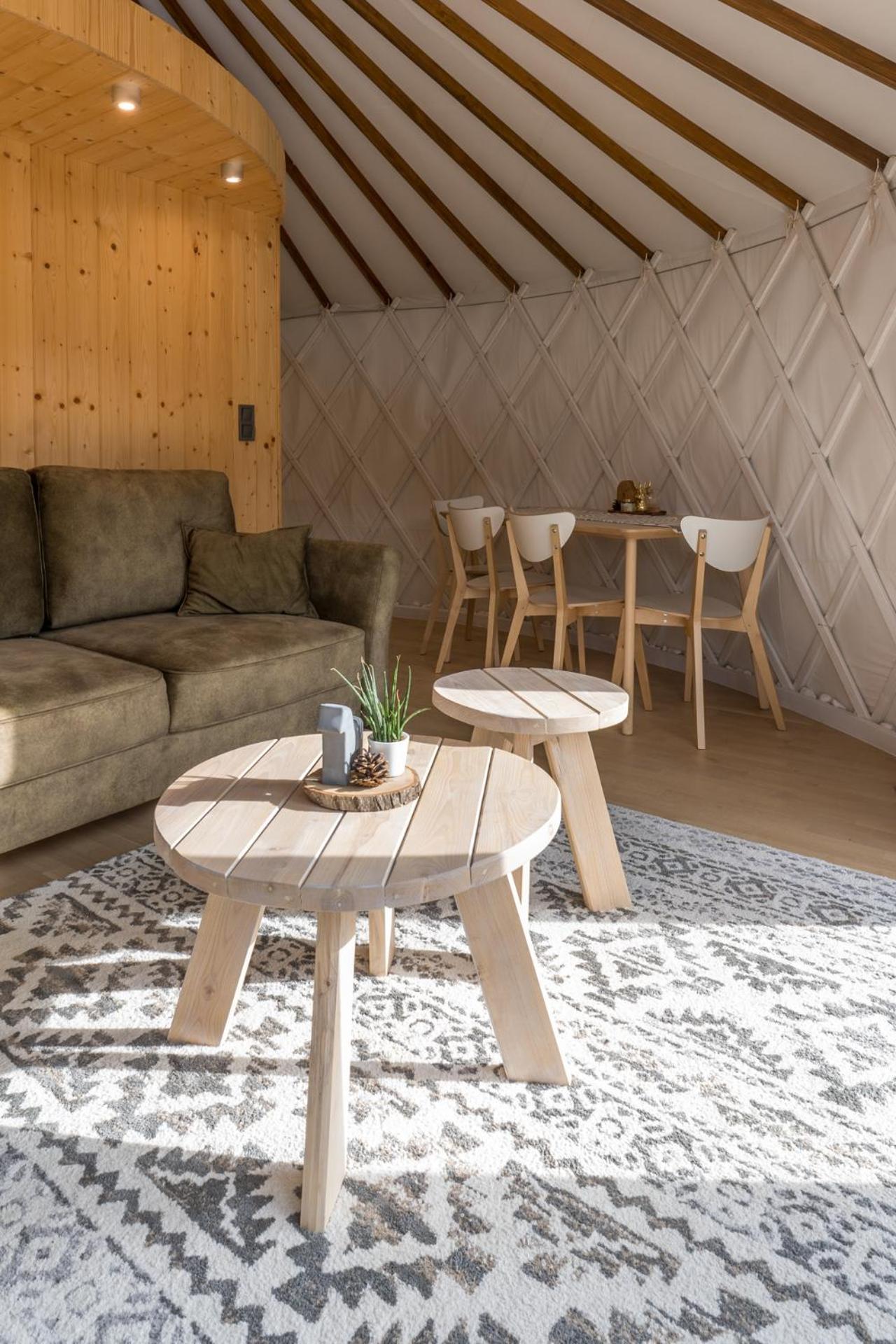Tylmanowa Gorski Glamping - Caloroczne Jurty Z Widokiem מראה חיצוני תמונה